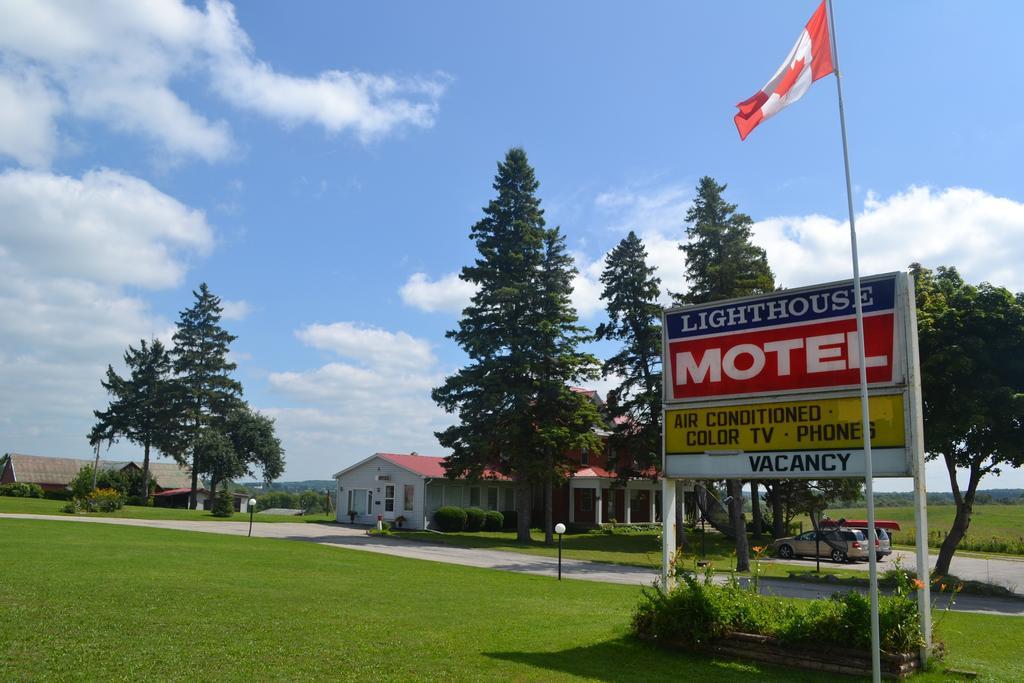 Lighthouse Motel Walkerton Exterior photo